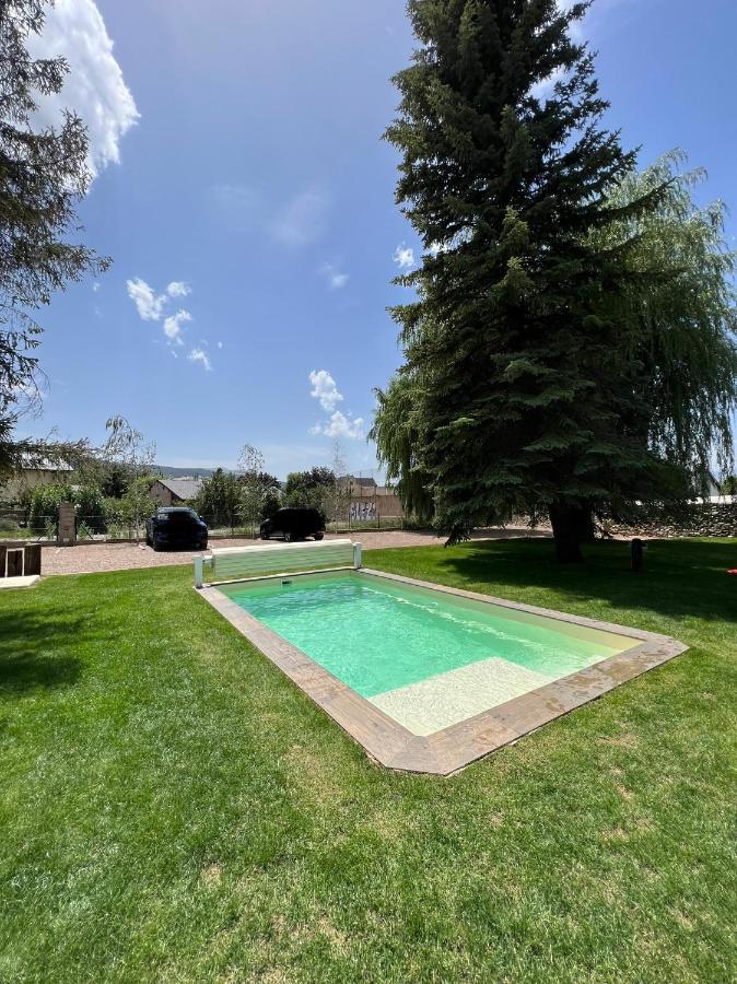 New Construction Penthouse With Pool And Wifi Daire Osséja Dış mekan fotoğraf