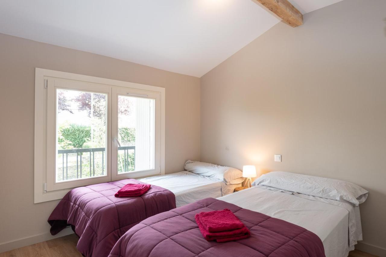 New Construction Penthouse With Pool And Wifi Daire Osséja Dış mekan fotoğraf